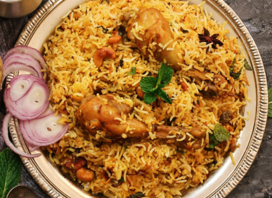 Spicy Hyderabadi Chicken Biriyani Spicy Hyderabadi Chicken Biriyani